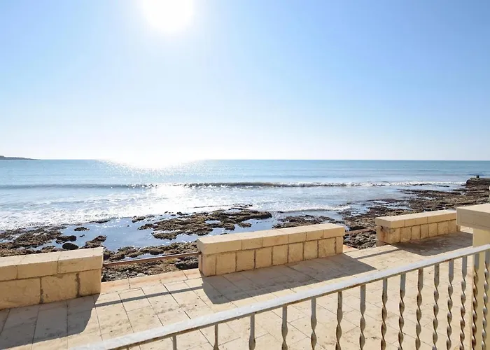 4 Bedroom Stunning In Sampieri