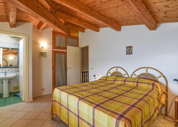 4 Bedroom Stunning In Sampieri